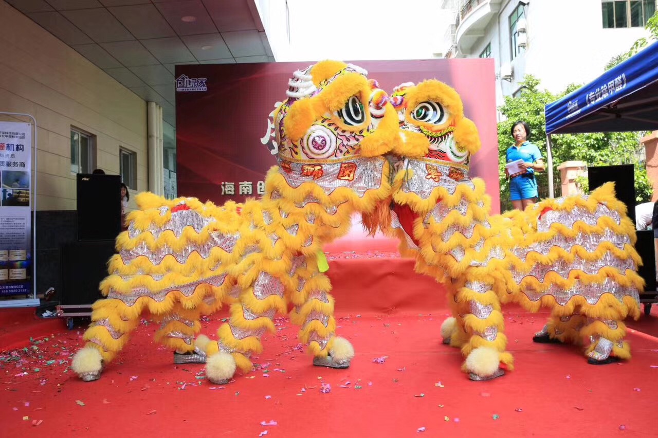 熱烈祝賀創(chuàng)綠家空氣治理?？诜罩行男侣涑?！