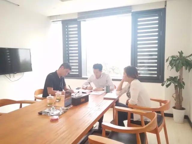 熱烈祝賀哈密伊州王總簽約創(chuàng)綠家！