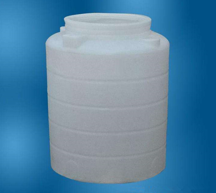 廚房水管破裂傳出刺鼻性氣味，原以為是鄰居家甲醛超標(biāo)，沒想到是“絕命毒師”