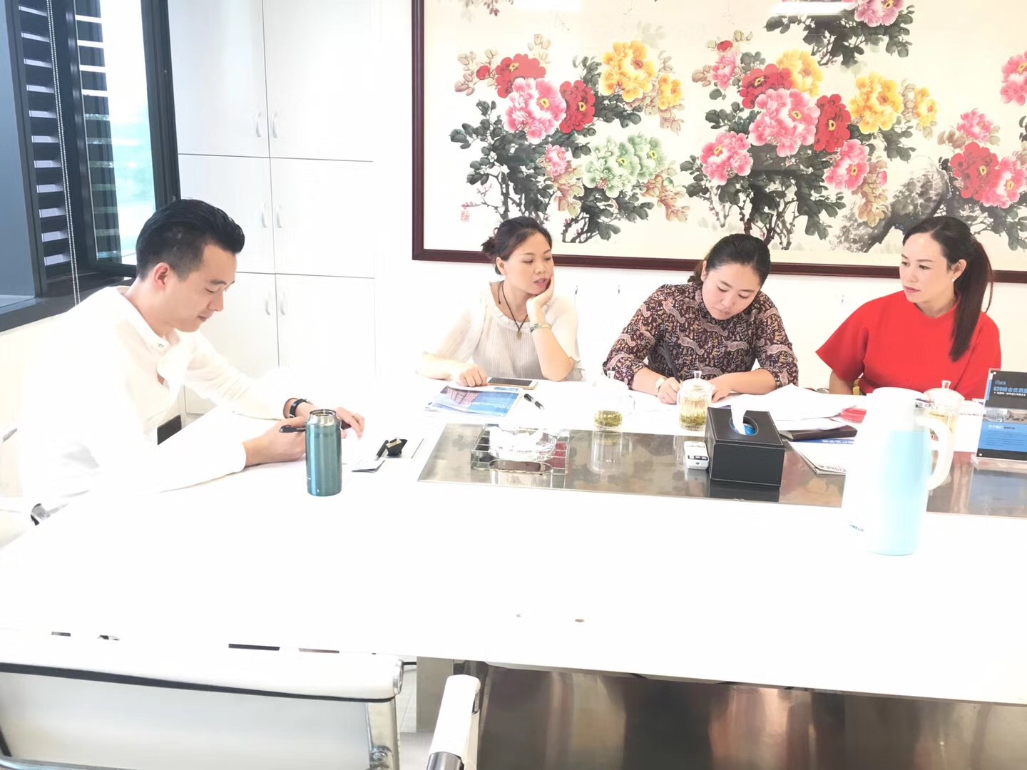 熱烈祝賀賀總團隊簽約創(chuàng)綠家重慶市區(qū)級代理！