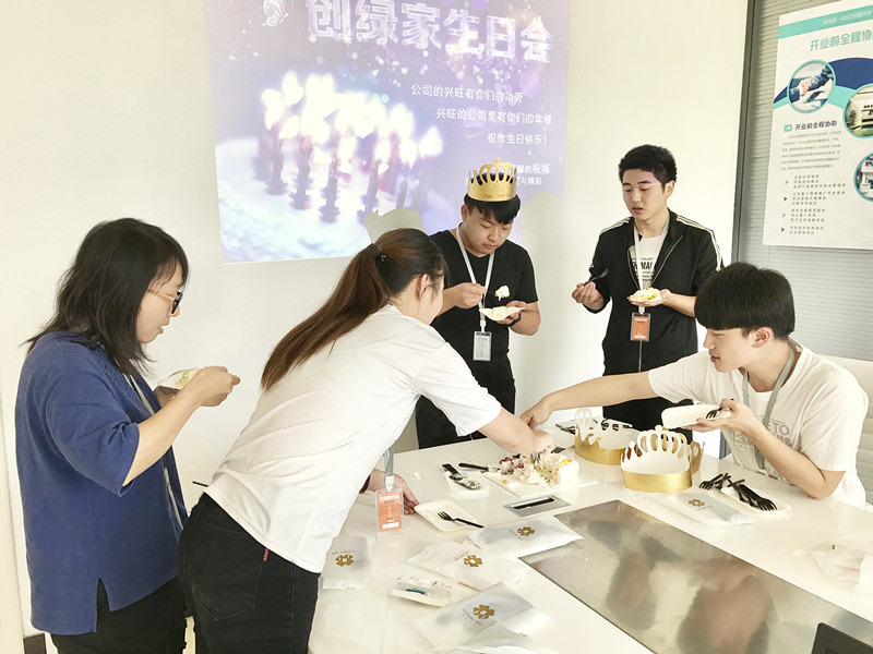 【10月生日會(huì)】我們的創(chuàng)綠家溫暖、開心，還有傳承！