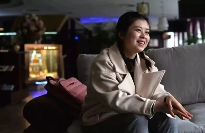 青春是用來奮斗的，除甲醛的青春最美麗！