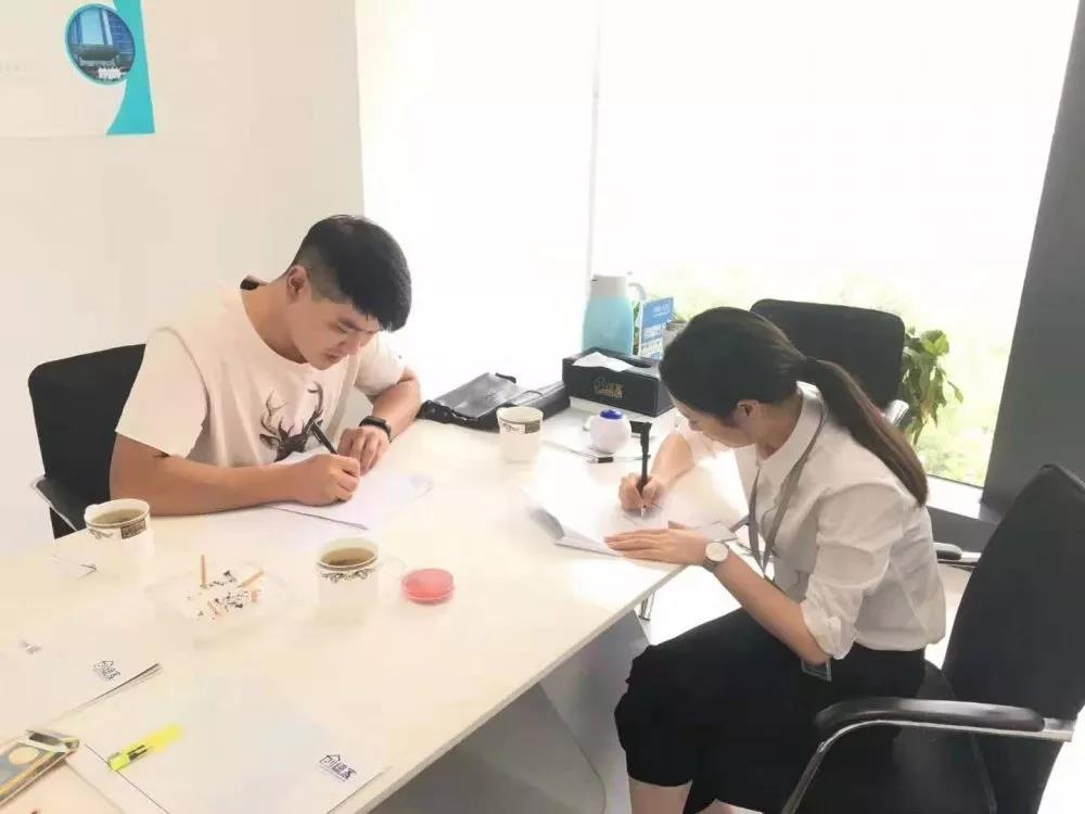 熱烈祝賀單總簽約創(chuàng)綠家山東省菏澤市縣級代理！