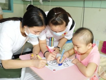 室內(nèi)甲醛超標(biāo)怎么辦？為了快樂暑假，父母必須這么做！