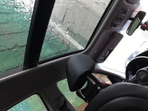 一輛汽車(chē)怎么能不受潮呢？